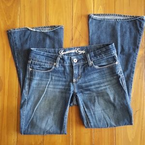 American Eagle Live Your Life jeans